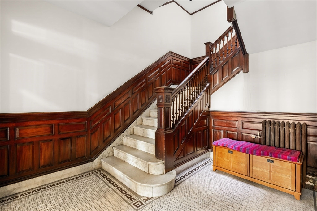 25 Stearns Road, Unit 4 Brookline, MA 02446 - Photo 22 of 24