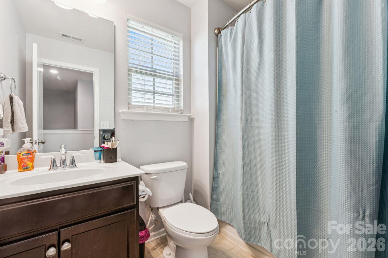 3018 Oakmere Road Waxhaw, NC 28173 - Photo 9 of 45 Gallery Image 9