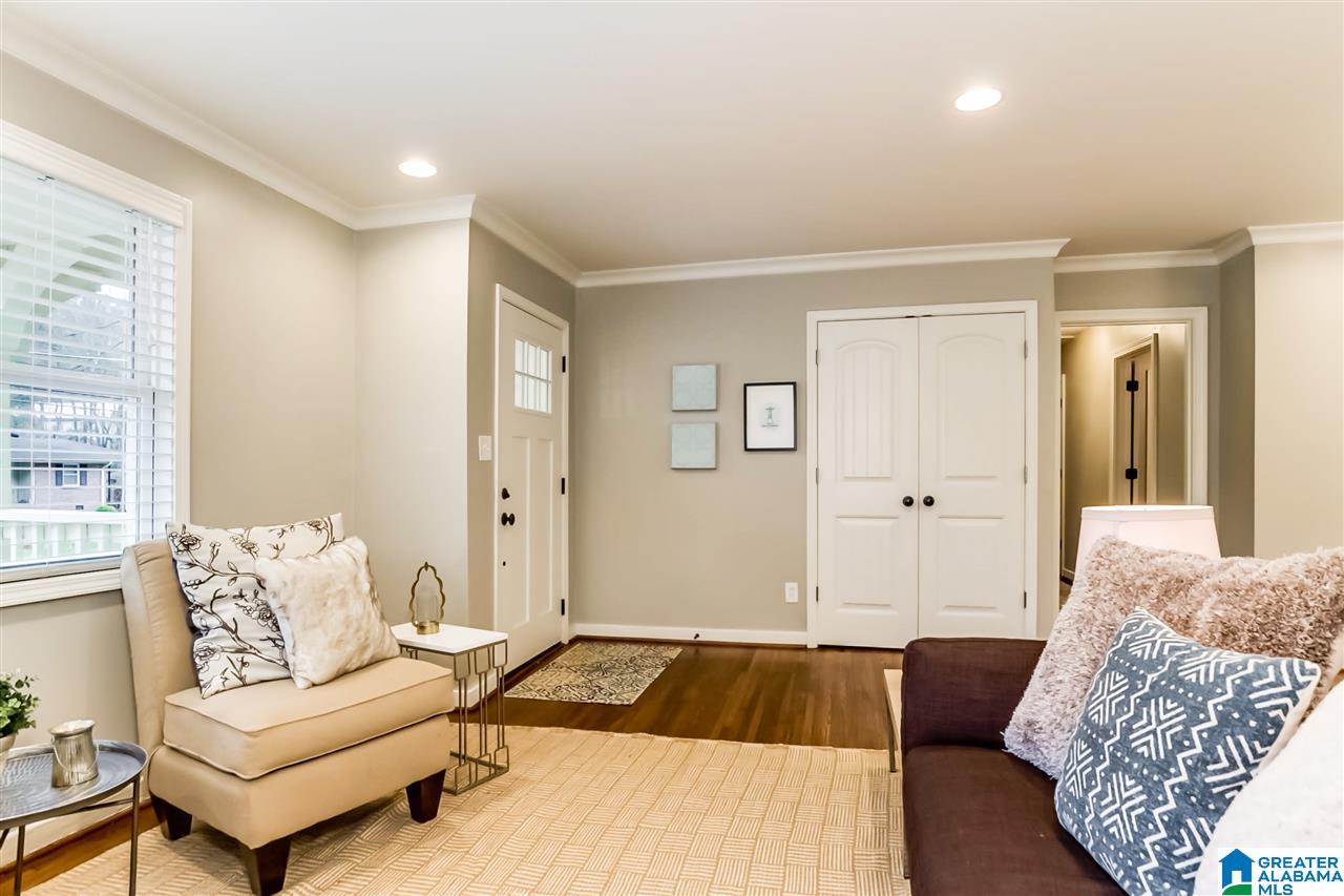 1631 Cresthill Road Birmingham, AL 35213 - Photo 7 of 34