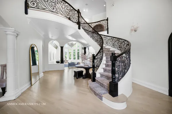 $3,100,000 | 8 Brooke Lane, South Barrington, IL 60010