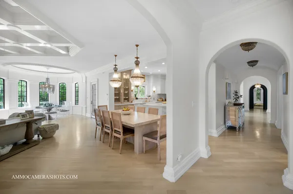 $3,100,000 | 8 Brooke Lane, South Barrington, IL 60010