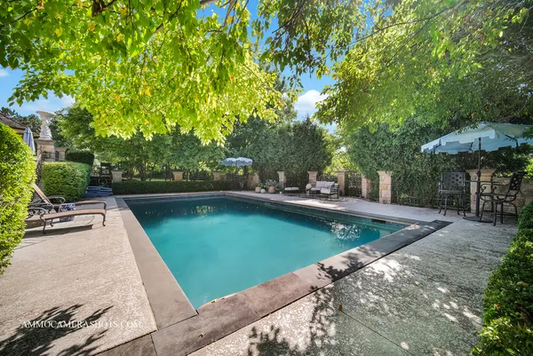 $3,100,000 | 8 Brooke Lane, South Barrington, IL 60010