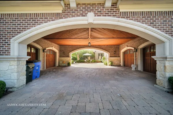 $3,100,000 | 8 Brooke Lane, South Barrington, IL 60010