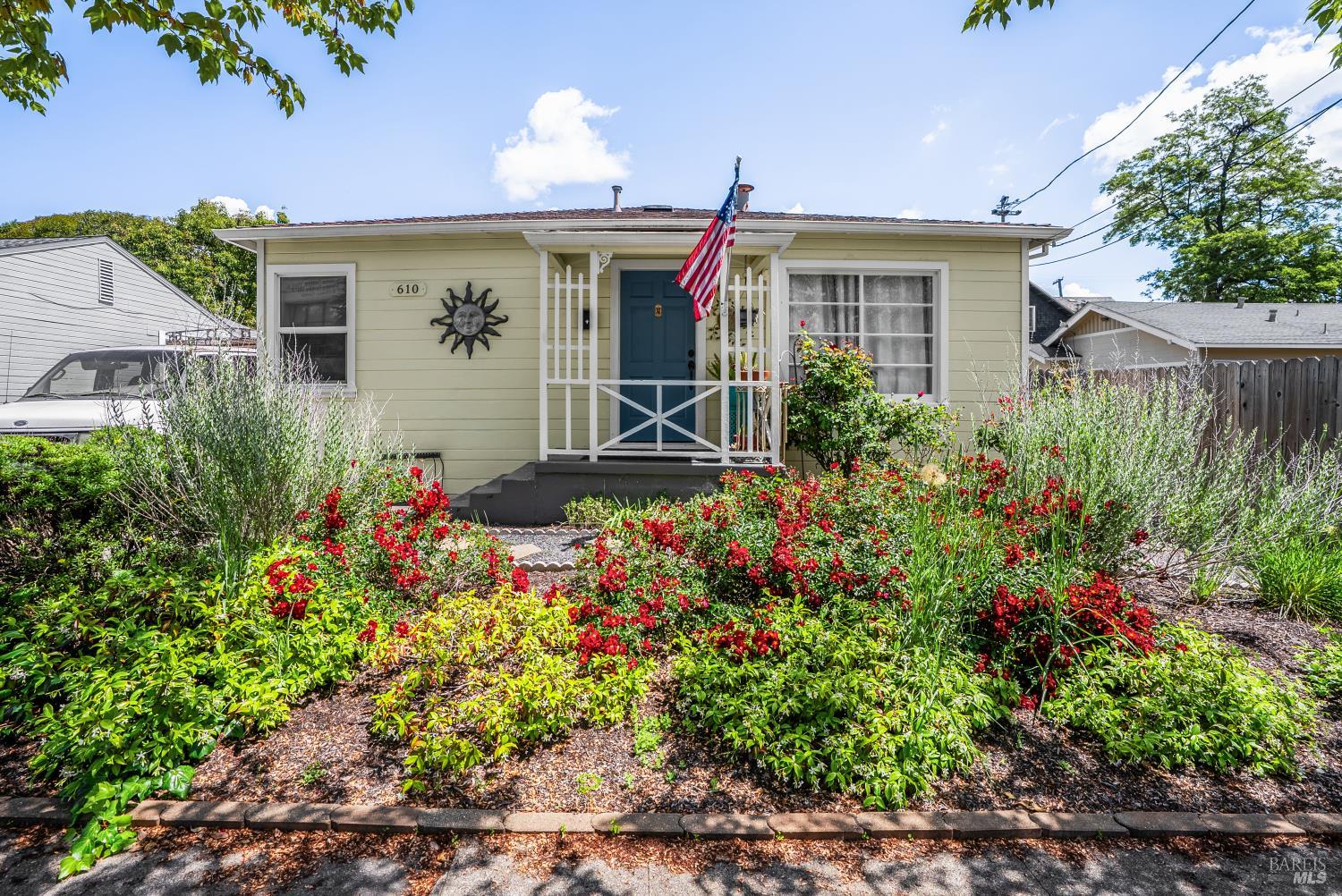 610 Stewart Street Santa Rosa, CA 95404 - Photo 1 of 38