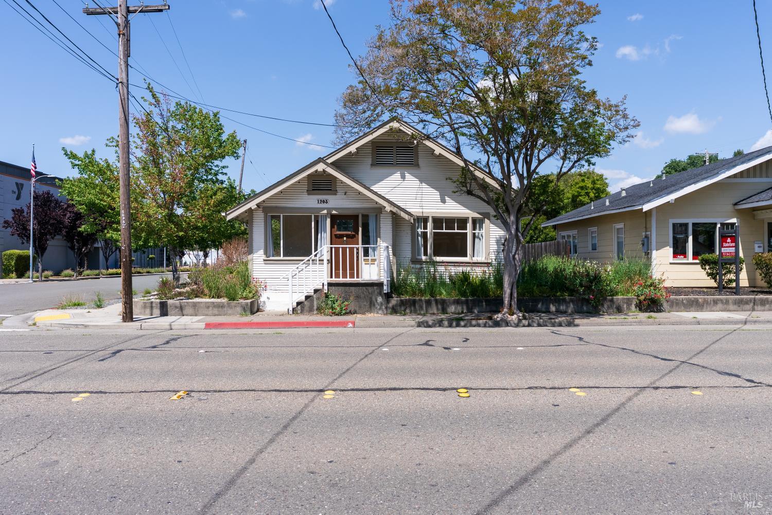 610 Stewart Street Santa Rosa, CA 95404 - Photo 10 of 38