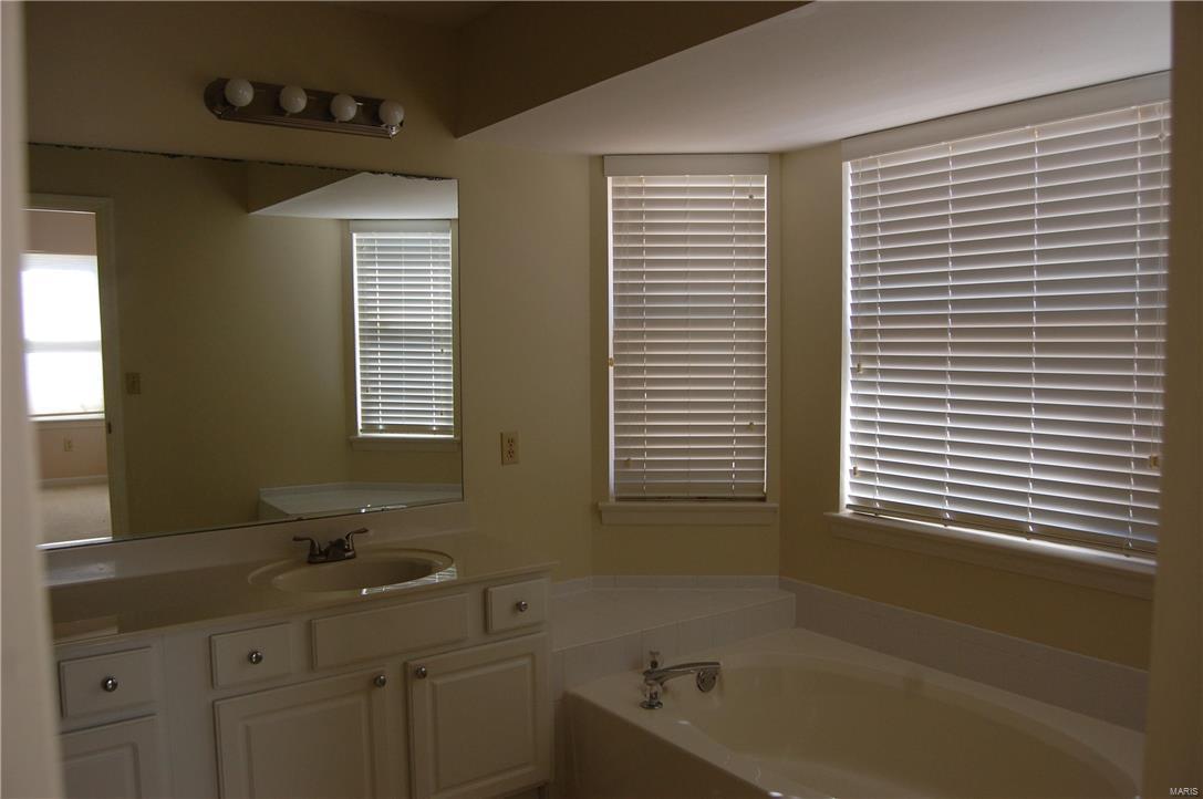 416 Copper Tree Trail O'Fallon, MO 63368 - Photo 13 of 27