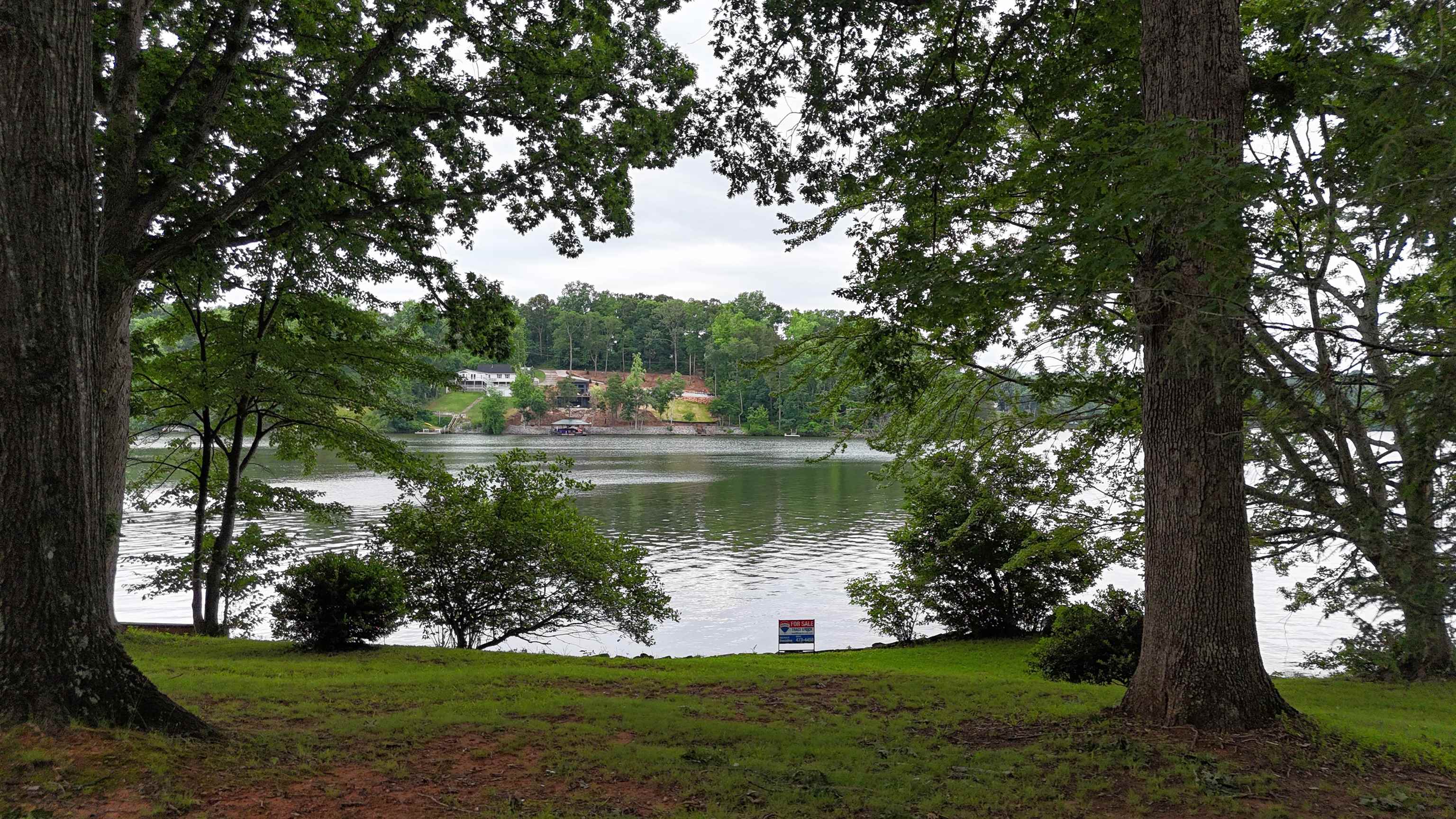 274 Edgewater Road Inman, SC 29349 - Photo 2 of 25