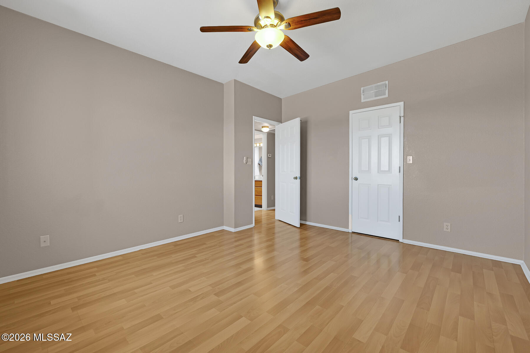 5500 North Valley View Road, Unit 213 Tucson, AZ 85718 - Photo 18 of 32 Bedroom #2