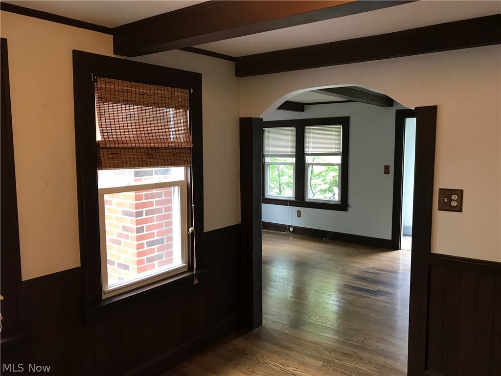 10221 Unity Avenue Cleveland, OH 44111 - Photo 3 of 12