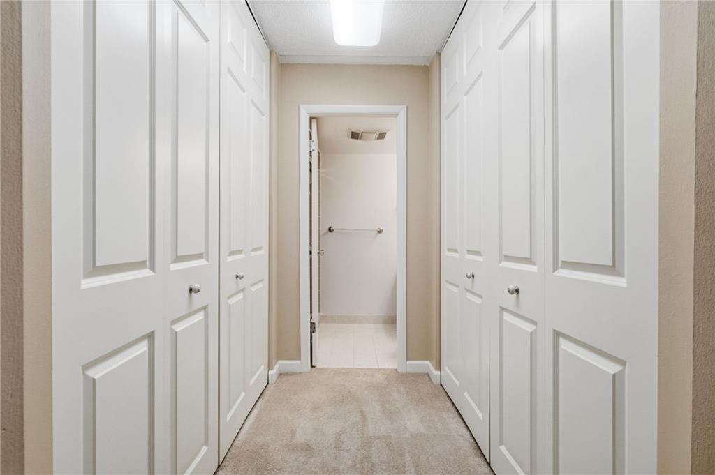 5600 Munhall Road, Unit 902 Pittsburgh, PA 15217 - Photo 31 of 43