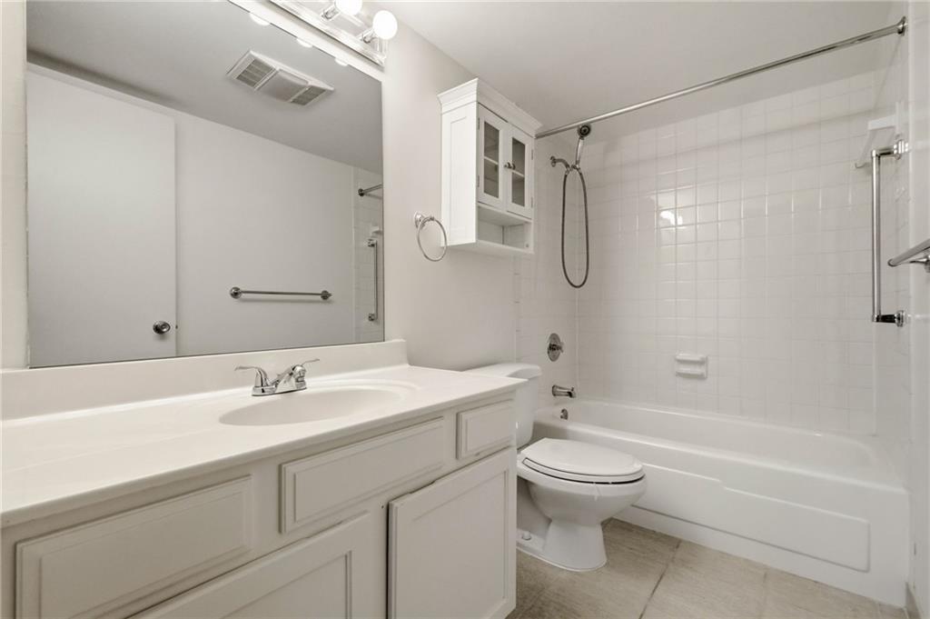 5600 Munhall Road, Unit 902 Pittsburgh, PA 15217 - Photo 36 of 43