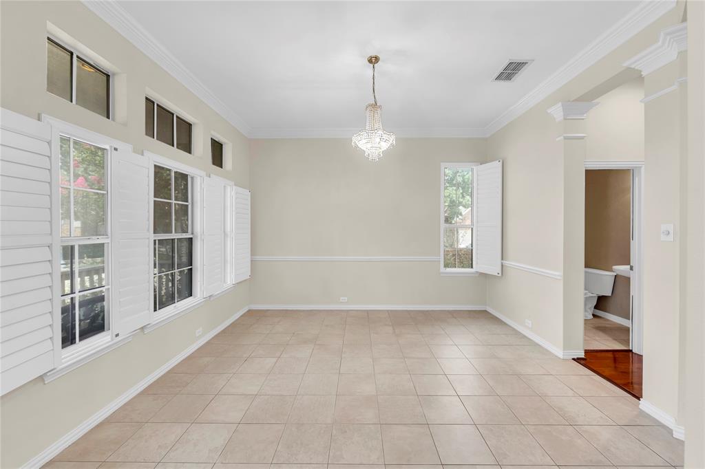 3920 Autumn Lane Bedford, TX 76021 - Photo 8 of 36