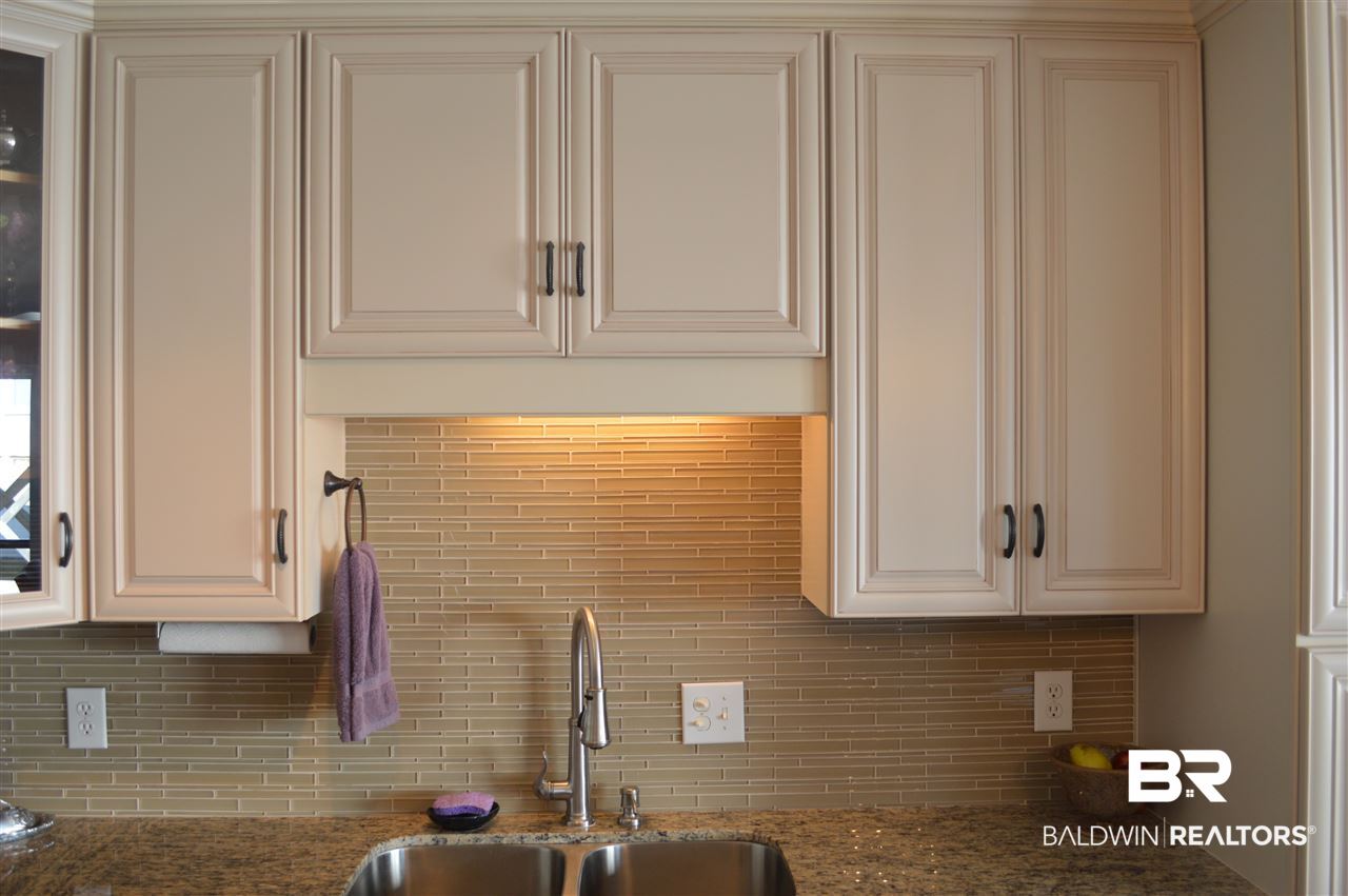 710 South Mobile Street, Unit 27 Fairhope, AL 36532 - Photo 16 of 50