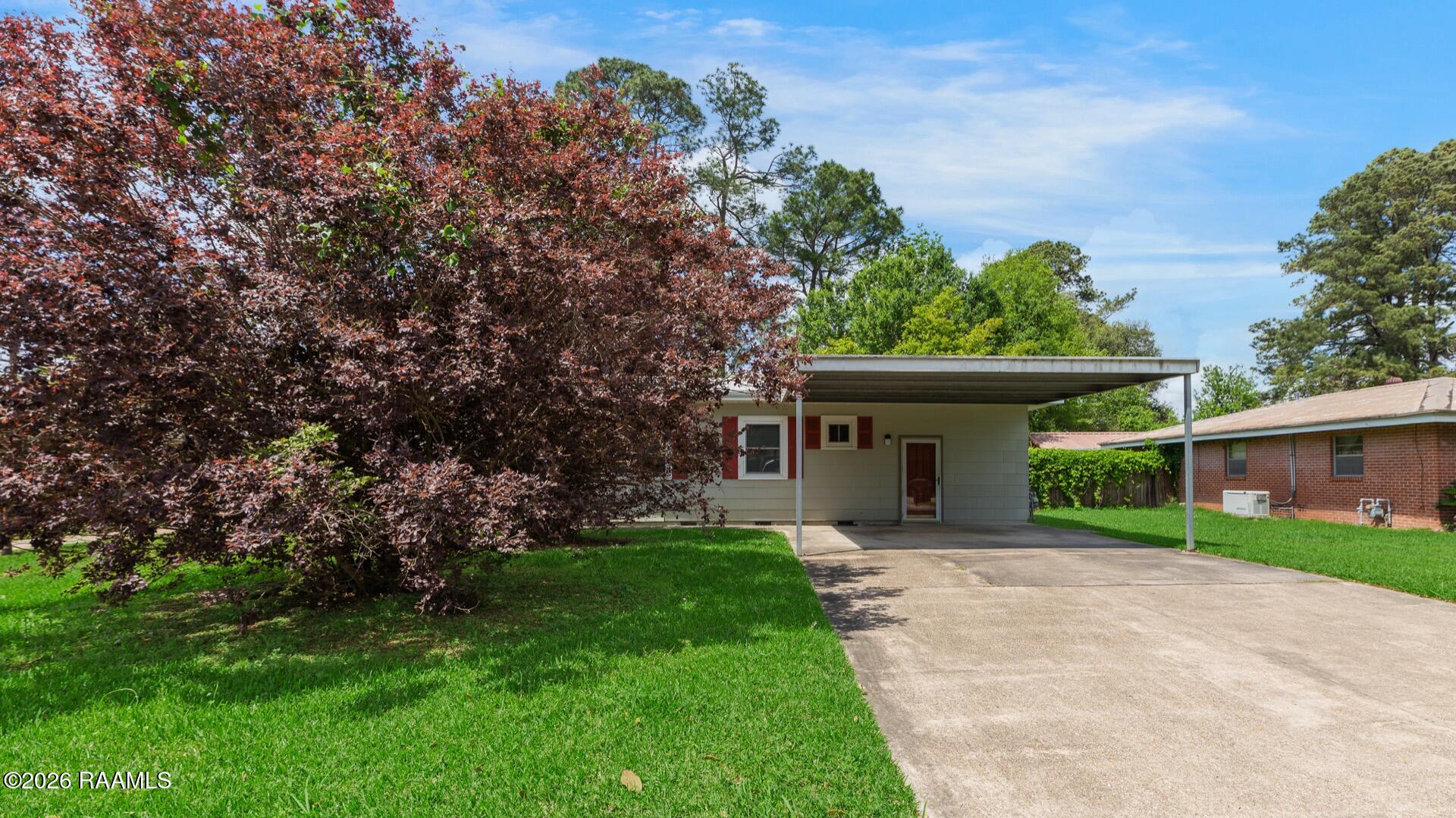 809 Prioux Street New Iberia, LA 70563 - Photo 5 of 27 809 Prioux New Iberia-5