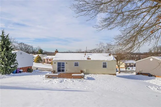 $2,350 | 739 Bar Harbor Drive, Pittsburgh, PA 15239