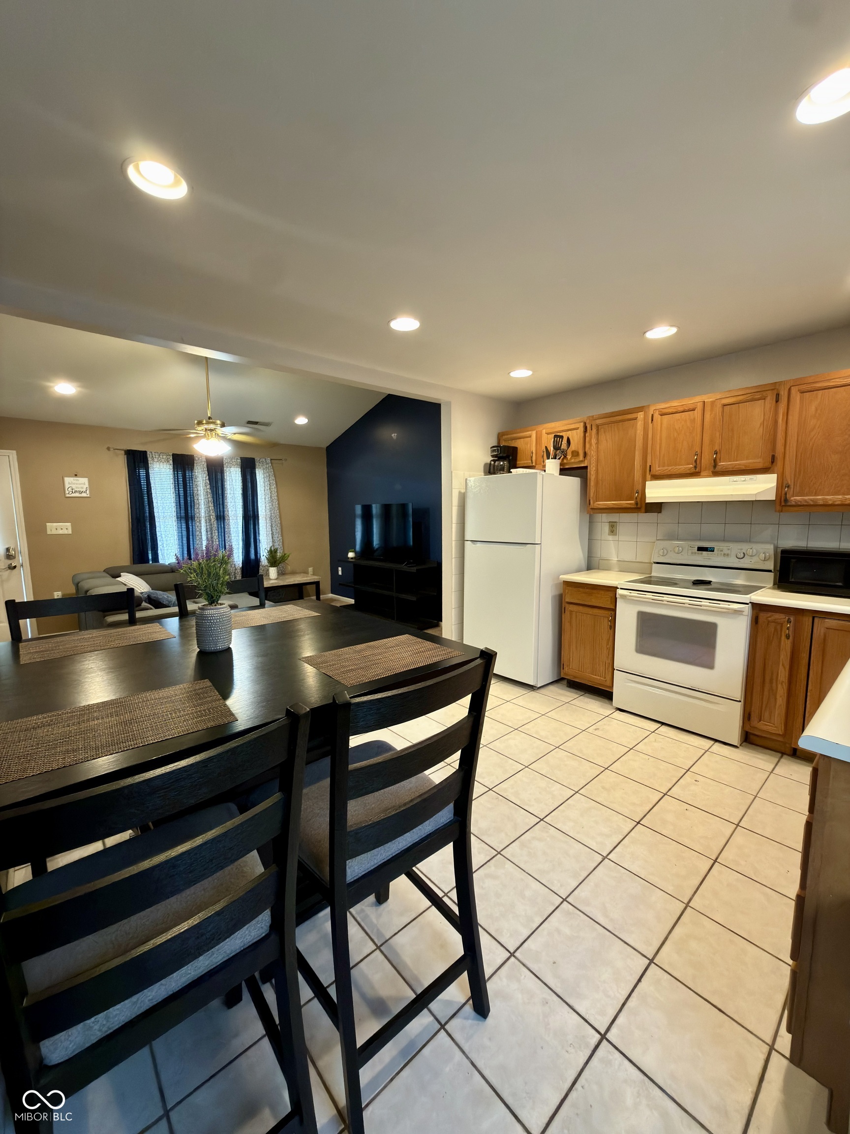 600 North Grant Street Edinburgh, IN 46124 - Photo 3 of 7