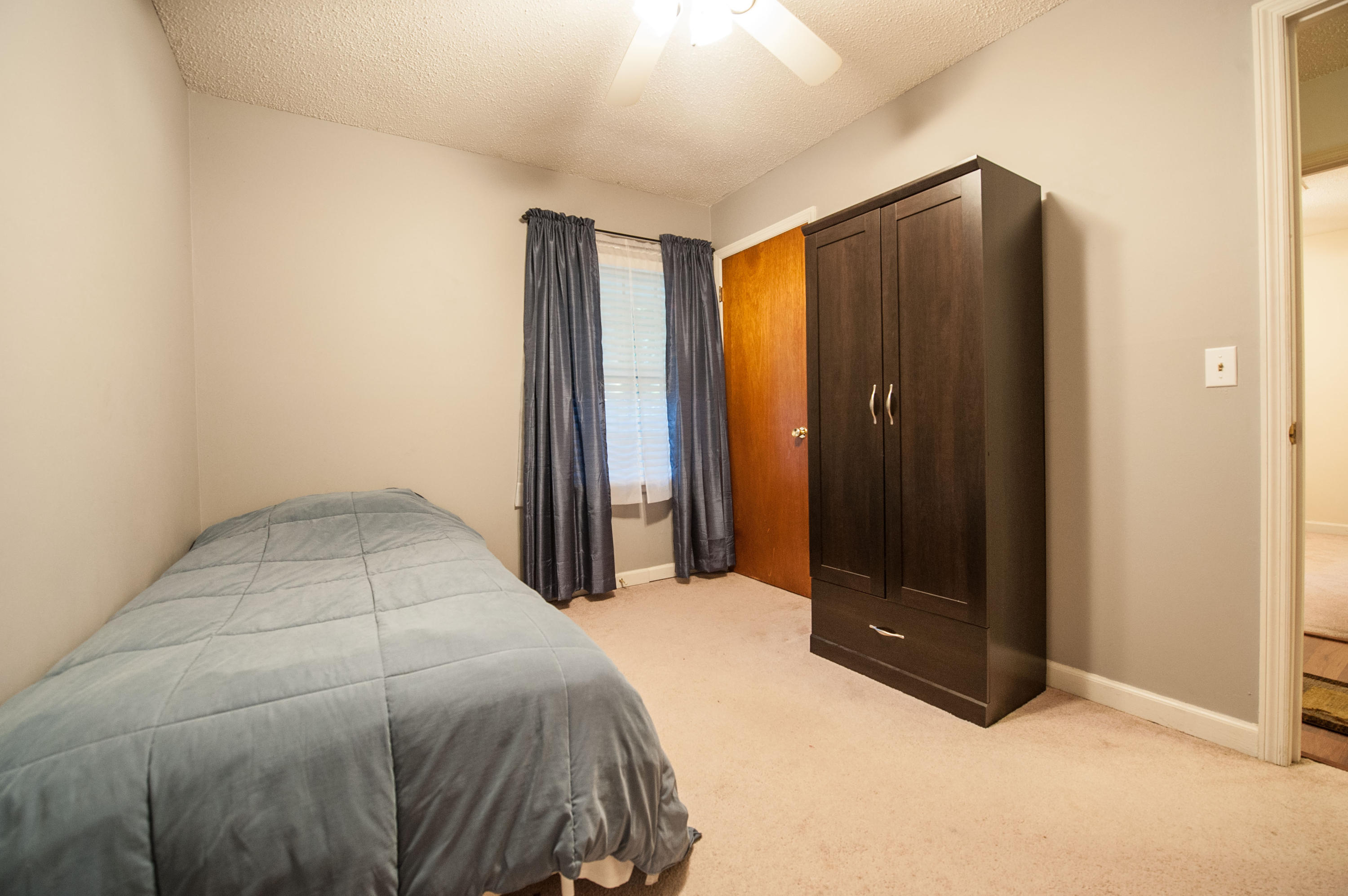 311 Heber Road Summerville, SC 29485 - Photo 8 of 13 311 Heber 3rd Bedroom