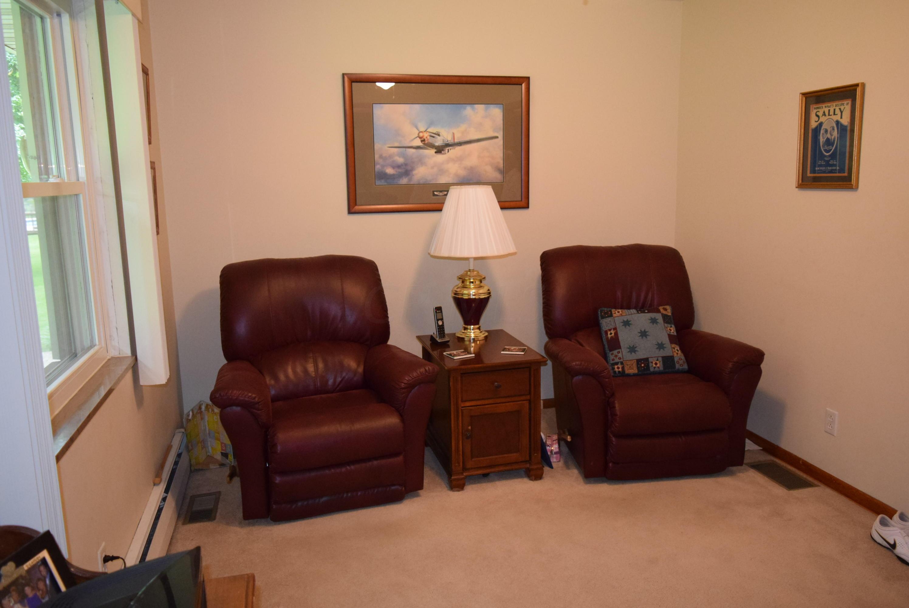 2720 Kunz Road Galloway, OH 43119 - Photo 7 of 26 Gallery Image 7