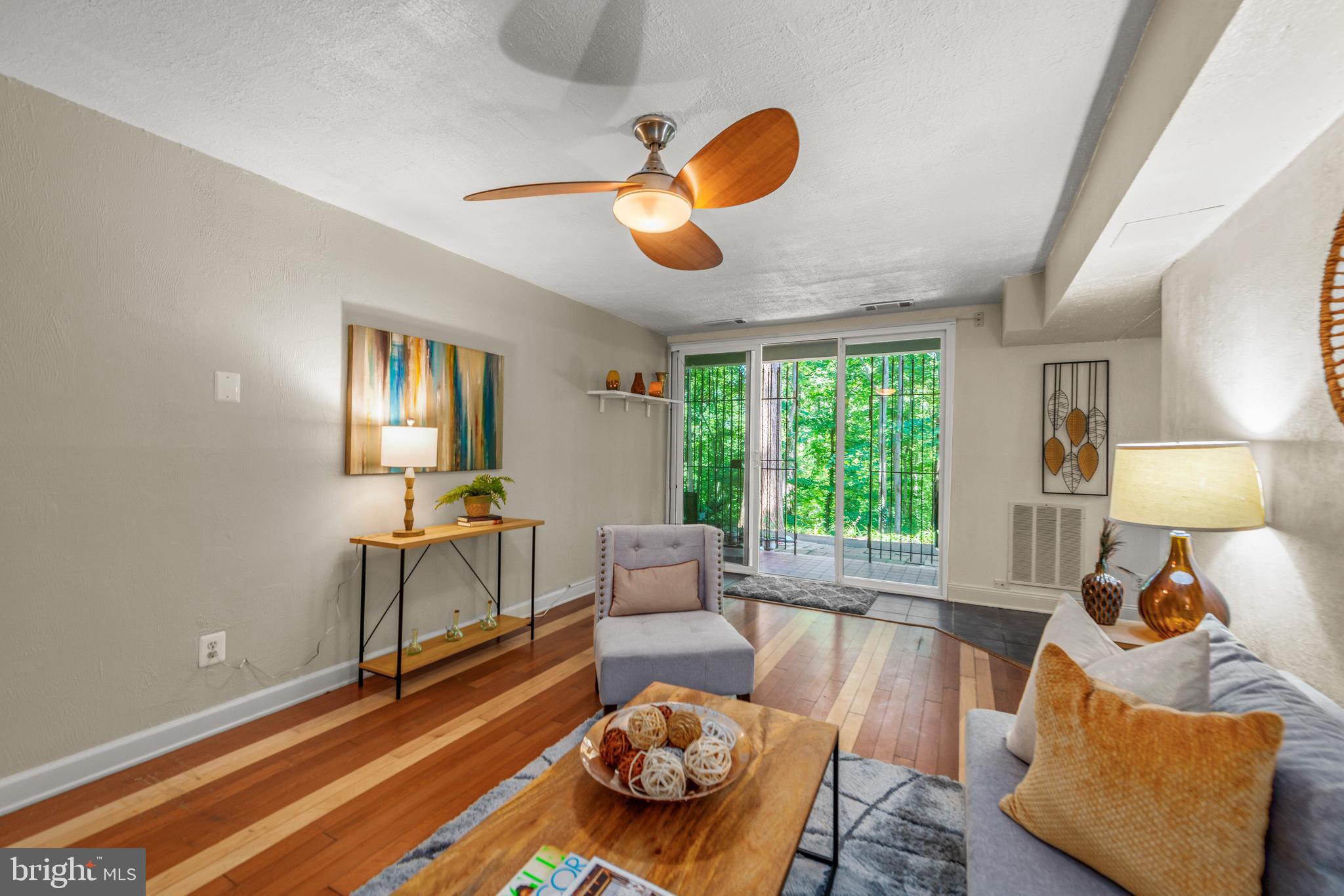 5065 7th Road South, Unit T1 Arlington, VA 22204 - Photo 3 of 38