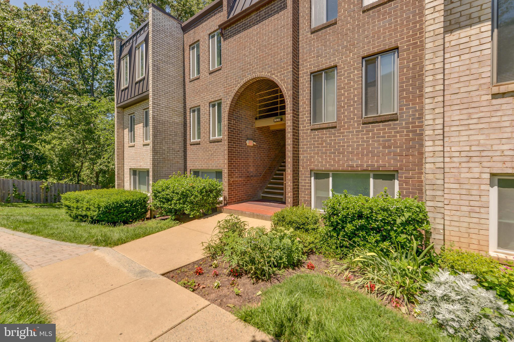 5065 7th Road South, Unit T1 Arlington, VA 22204 - Photo 28 of 38