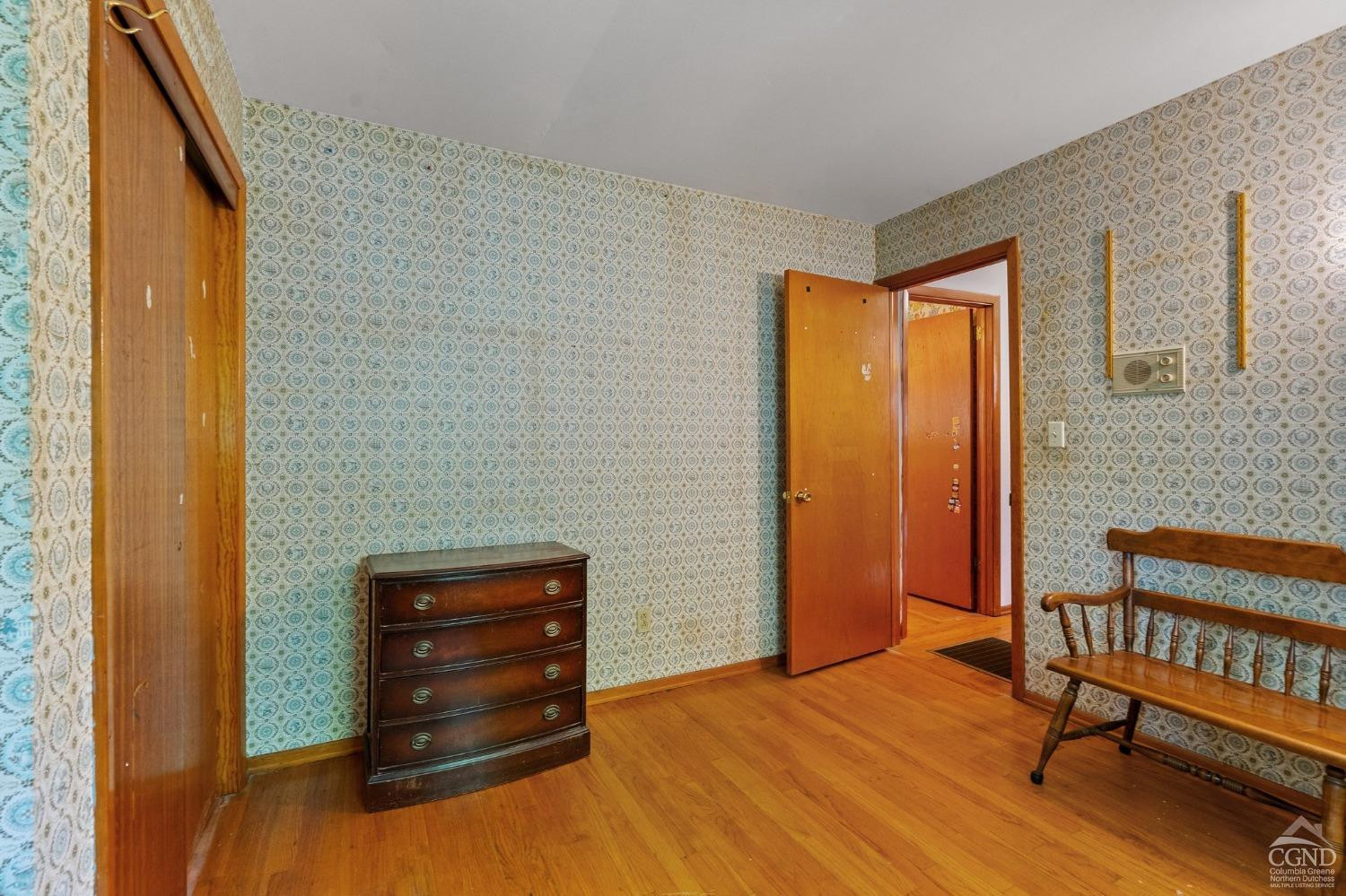 3 Eichybush Road Kinderhook, NY 12106 - Photo 21 of 26 Third of four upstairs bedrooms