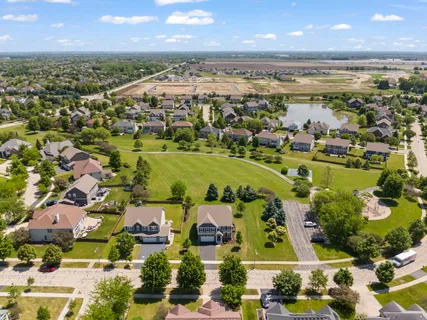 $599,900 | 27008 Ashgate Crossing, Plainfield, IL 60585