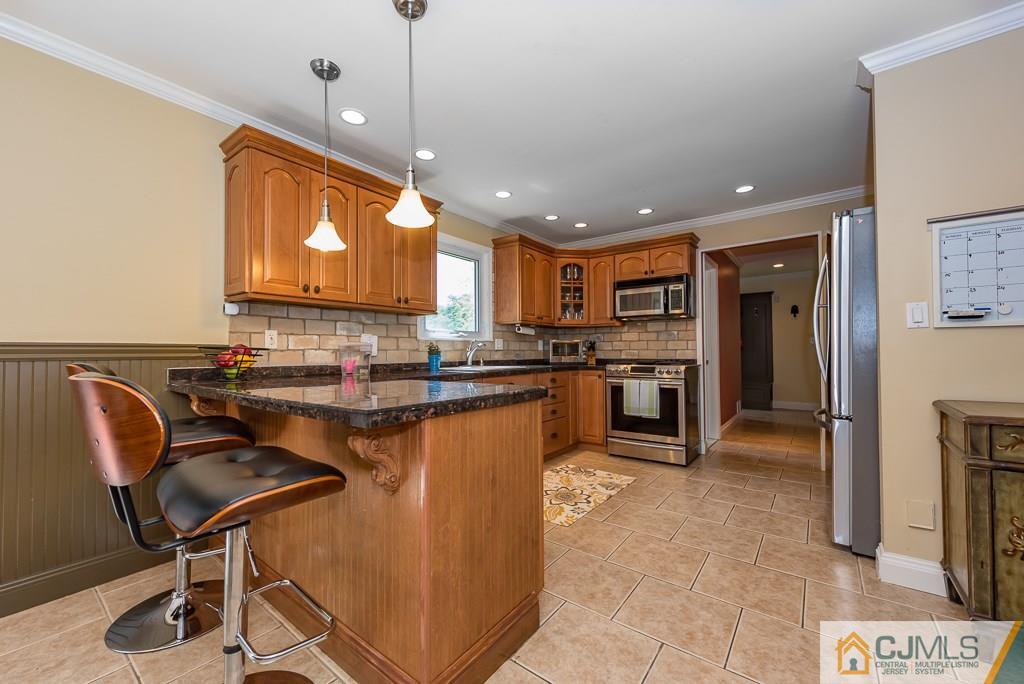 2 Academic Road East Brunswick, NJ 08816 - Photo 12 of 25 Gallery Image 12