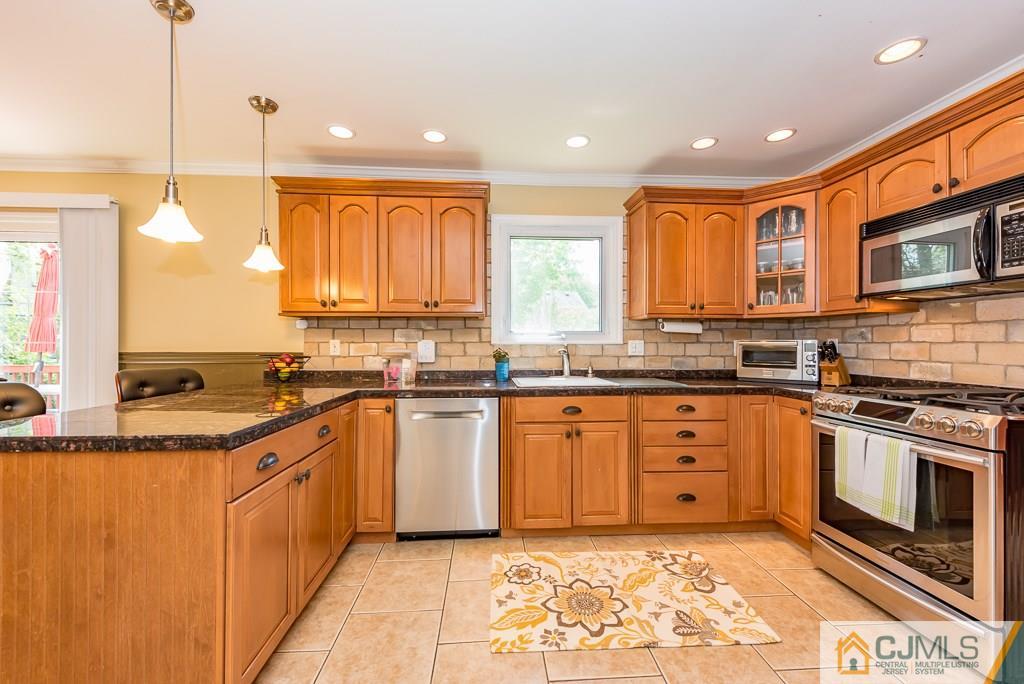 2 Academic Road East Brunswick, NJ 08816 - Photo 13 of 25 Gallery Image 13