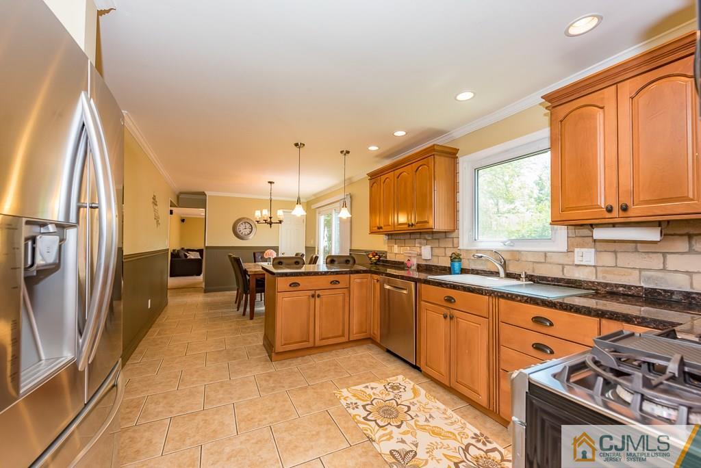 2 Academic Road East Brunswick, NJ 08816 - Photo 14 of 25 Gallery Image 14