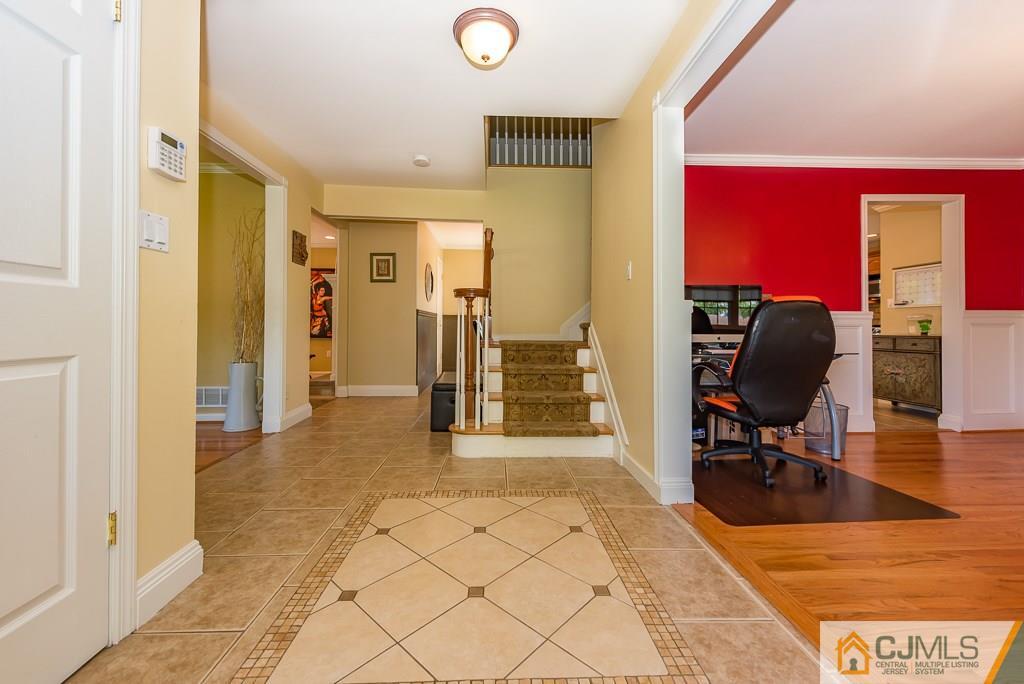 2 Academic Road East Brunswick, NJ 08816 - Photo 4 of 25 Gallery Image 4