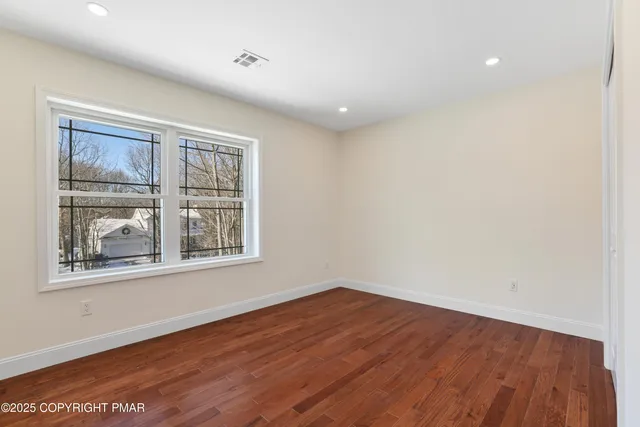 $485,000 | 14 Stonegate Court, Mount Pocono, PA 18344