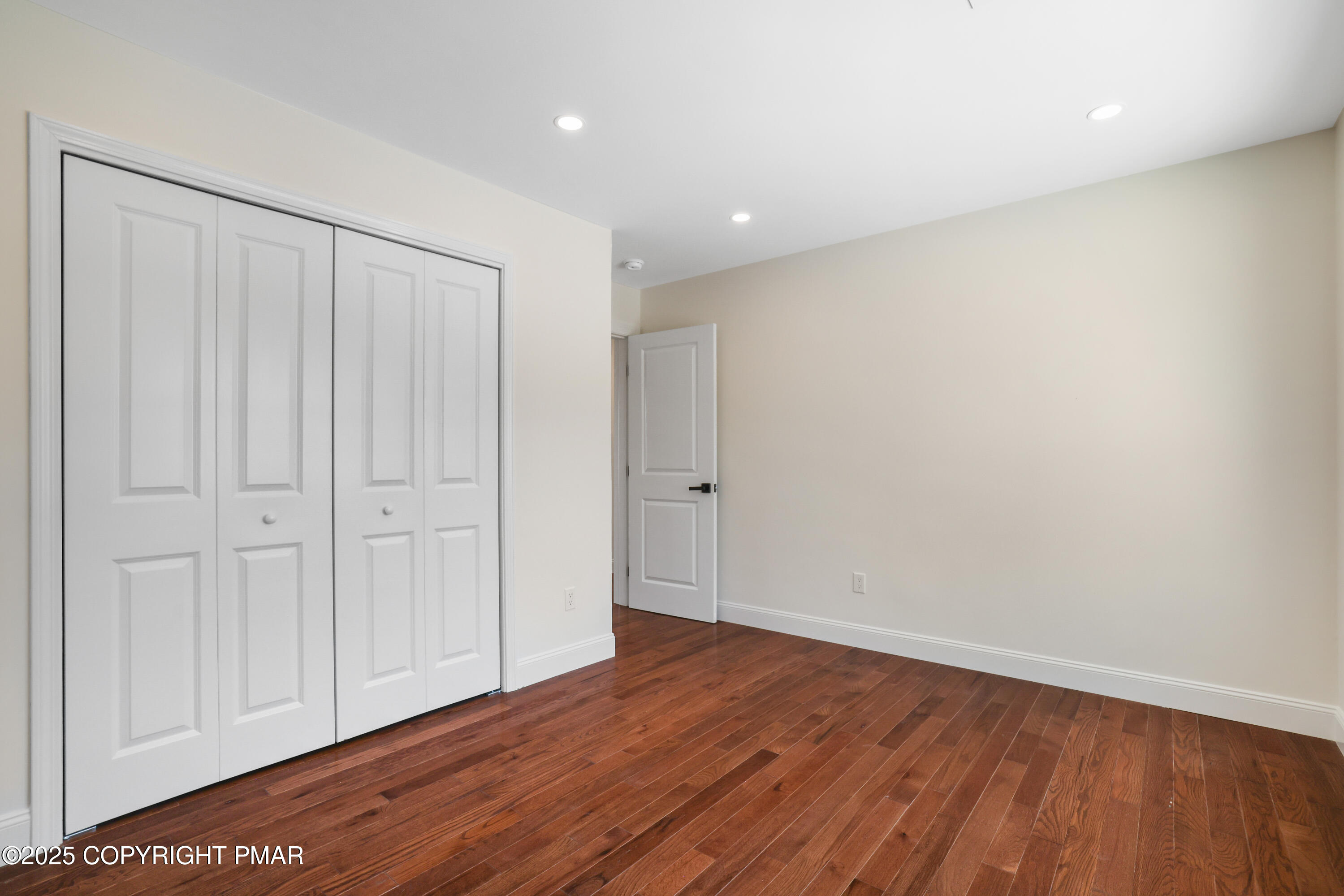 14 Stonegate Court Mount Pocono, PA 18344 - Photo 44 of 71 bedroom2