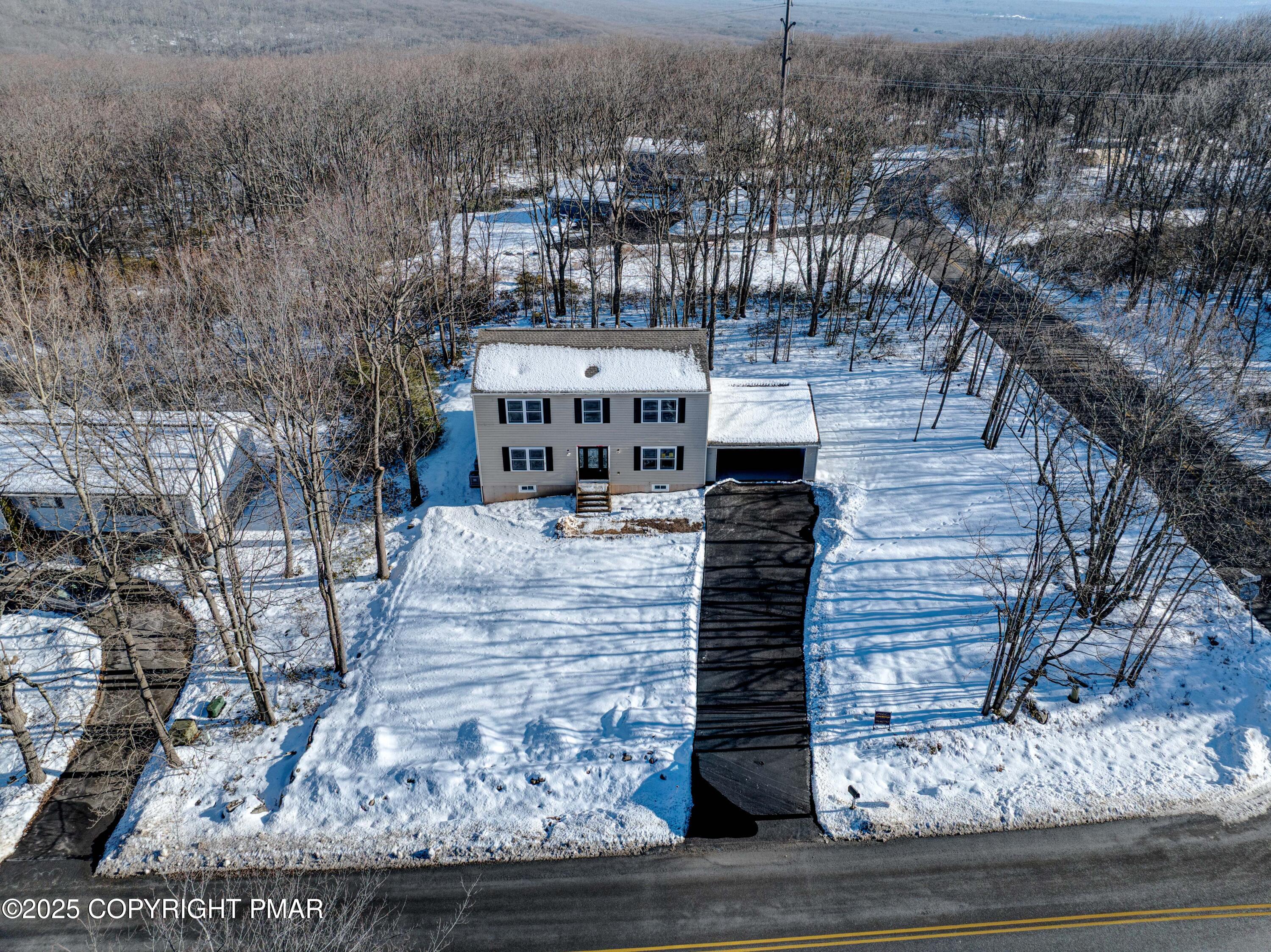 14 Stonegate Court Mount Pocono, PA 18344 - Photo 63 of 71 drone