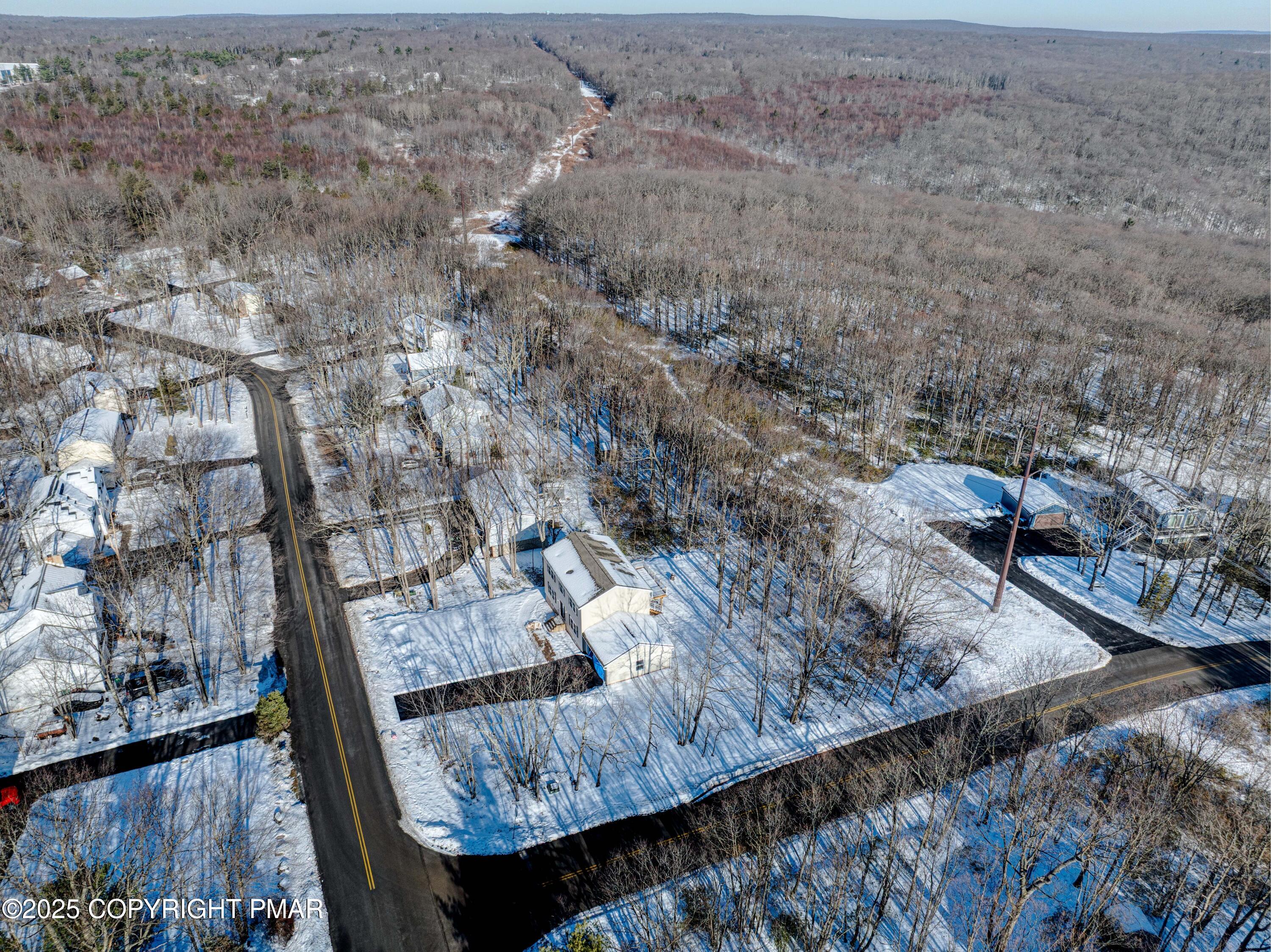 14 Stonegate Court Mount Pocono, PA 18344 - Photo 66 of 71 drone