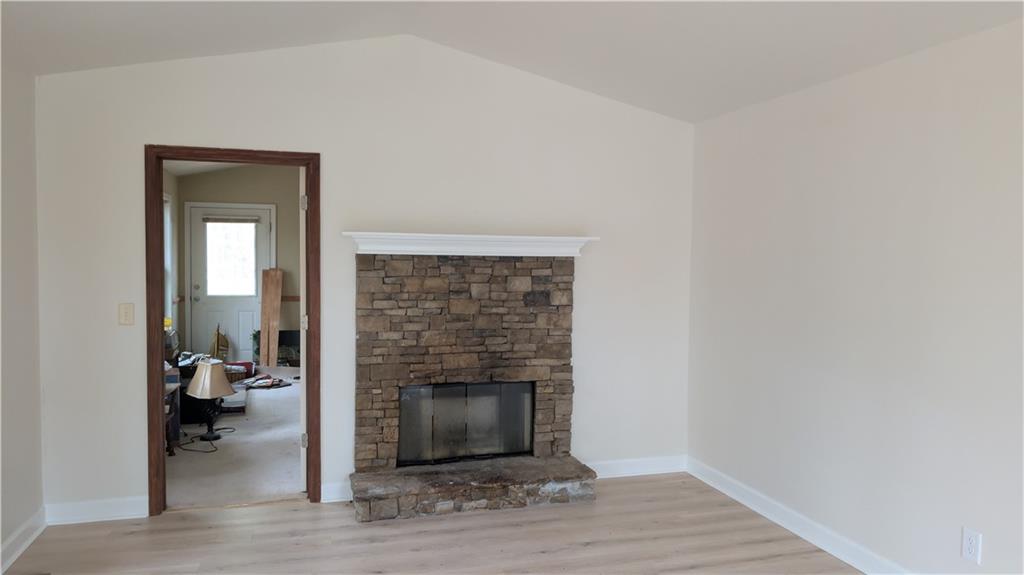 599 Garrison Road Lula, GA 30554 - Photo 4 of 15