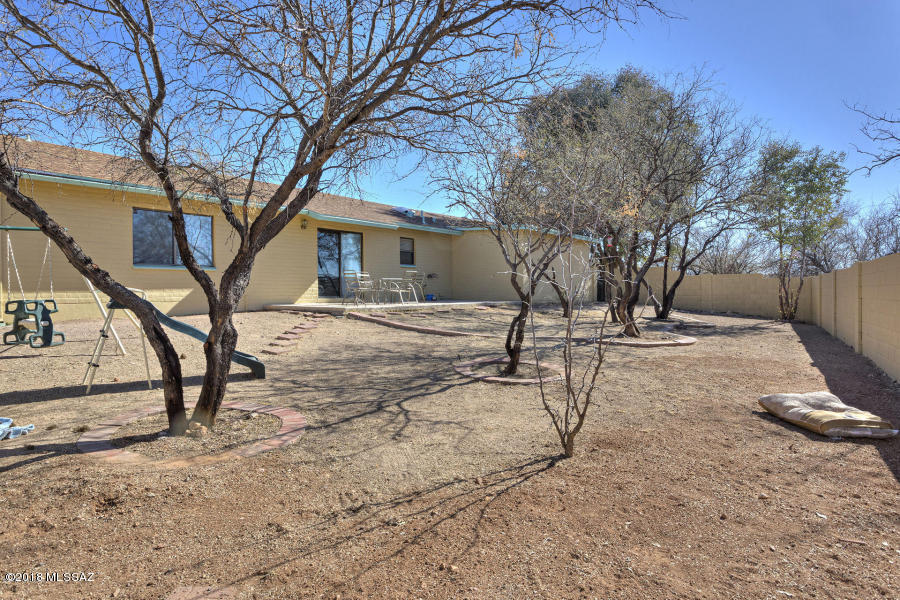 1088 Tia Court Rio Rico, AZ 85648 - Photo 19 of 25