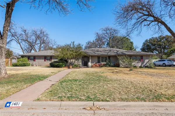 $515,000 | 1401 Woodland Trail, Abilene, TX 79605