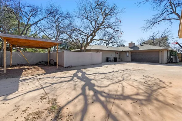 $505,500 | 1401 Woodland Trail, Abilene, TX 79605