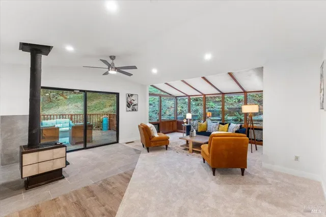 $1,099,000 | 960 Wild Oak Drive, Santa Rosa, CA 95409