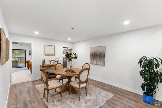 $1,099,000 | 960 Wild Oak Drive, Santa Rosa, CA 95409