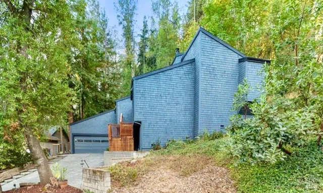 $1,099,000 | 960 Wild Oak Drive, Santa Rosa, CA 95409