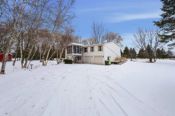 $290,000 | 7707 Quigley Road, Omro, WI 54963