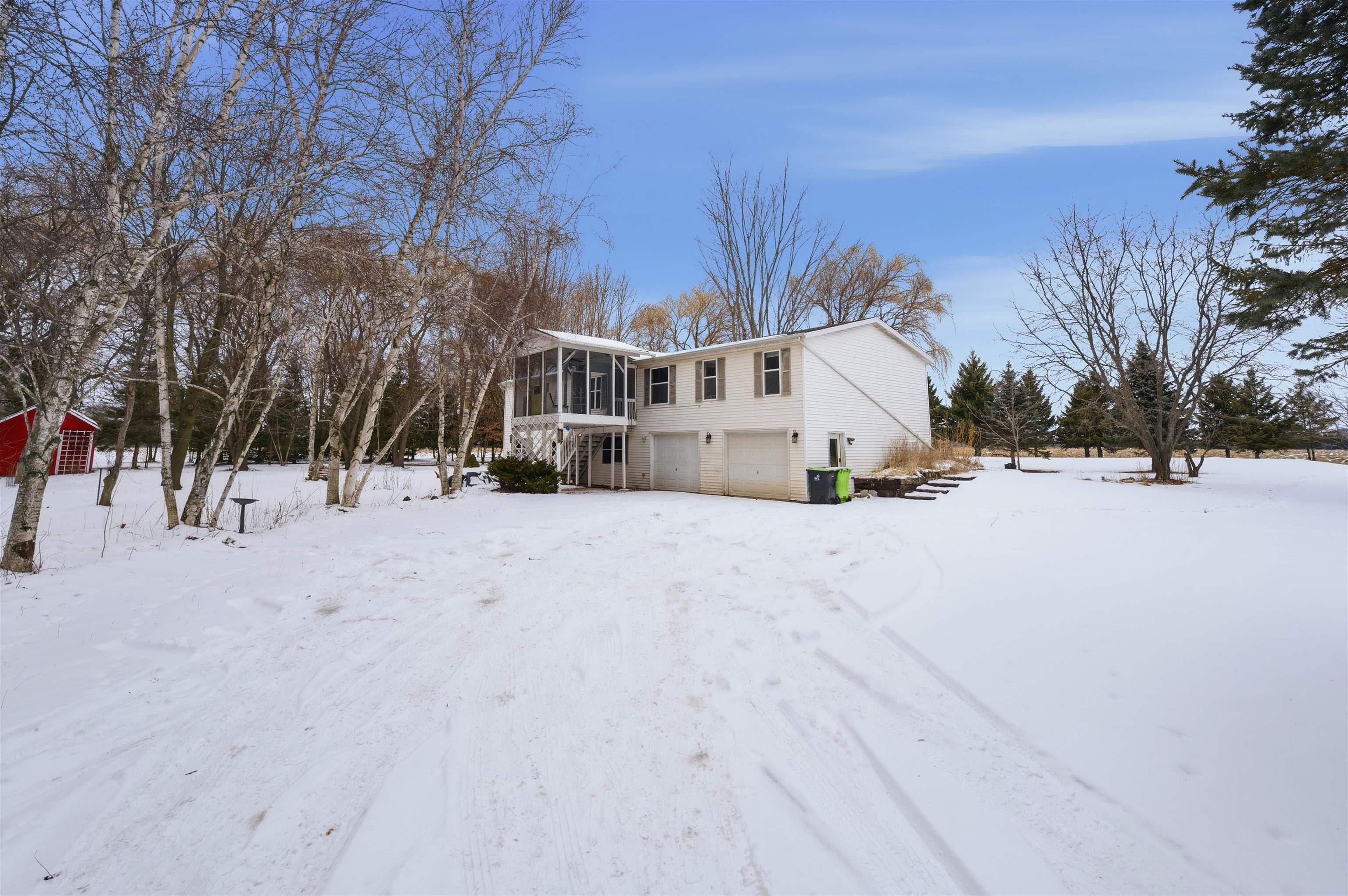 7707 Quigley Road Omro, WI 54963 - Photo 1 of 1