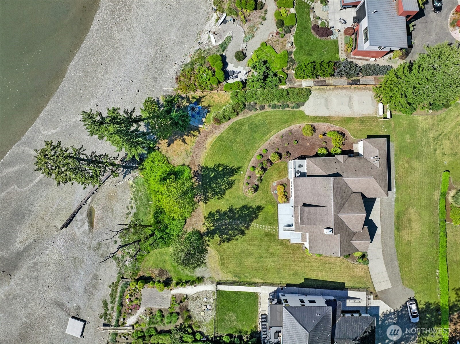 15809 Virginia Point Road Northeast Poulsbo, WA 98370 - Photo 3 of 37