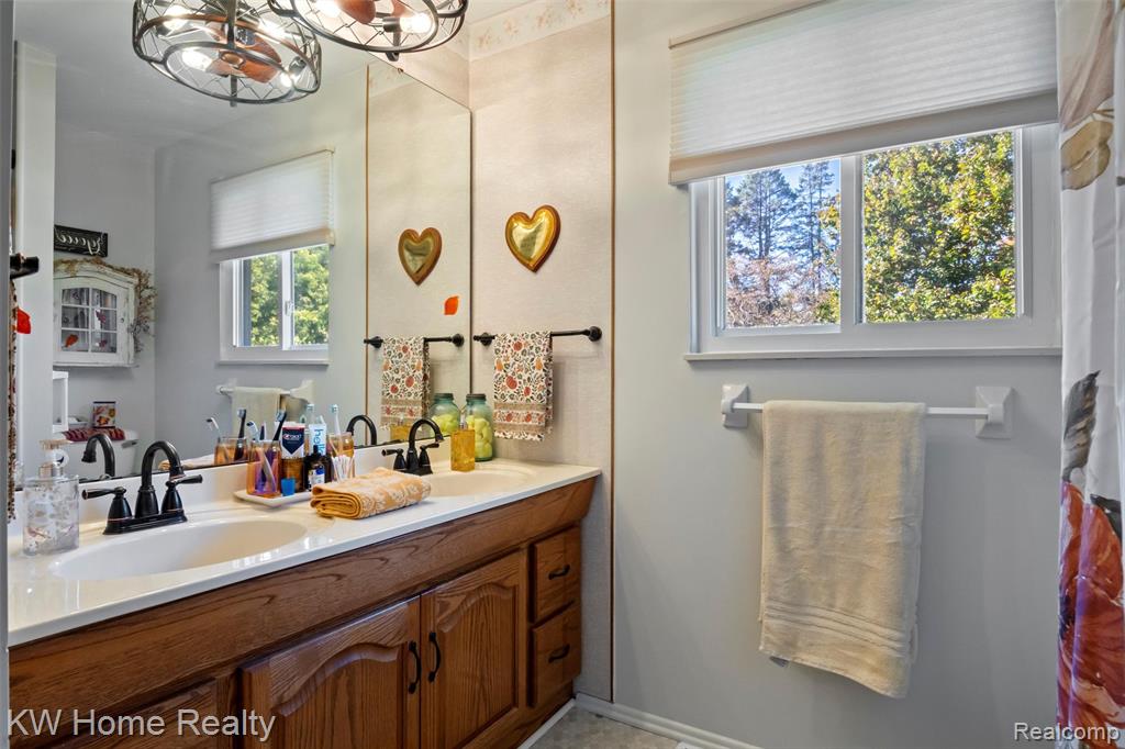5334 Dunster Road Grand Blanc, MI 48439 - Photo 21 of 74 Gallery Image 21
