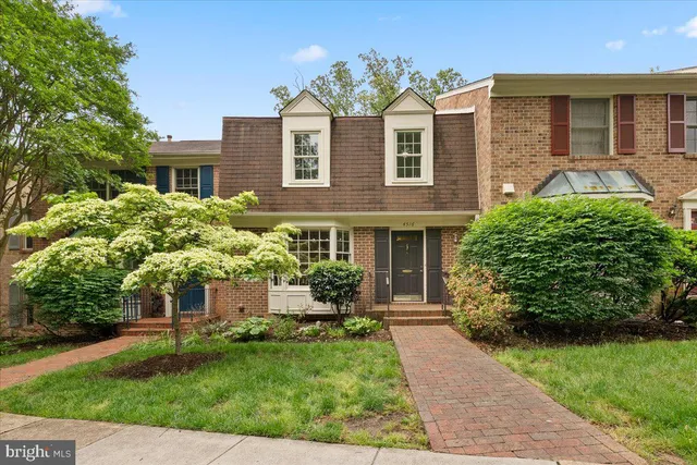 $1,048,000 | 4516 4th Road North, Arlington, VA 22203