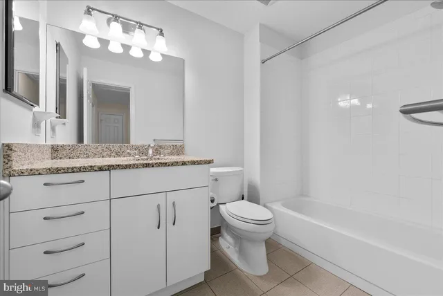 $1,048,000 | 4516 4th Road North, Arlington, VA 22203