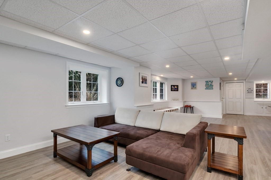 31 Bumps River Road Barnstable, MA 02655 - Photo 26 of 33 Gallery Image 26