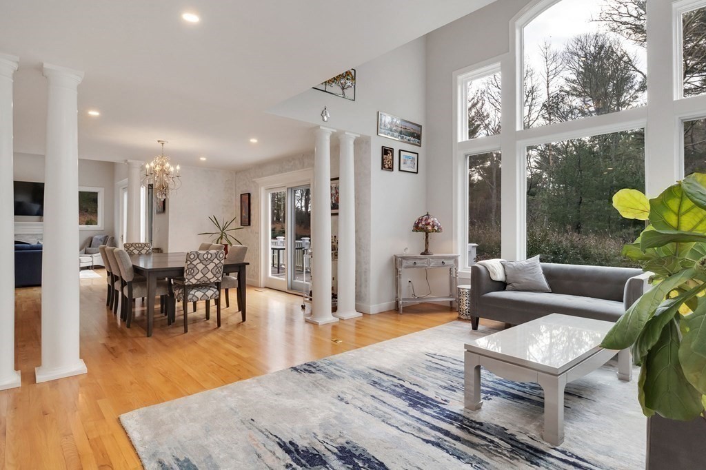 31 Bumps River Road Barnstable, MA 02655 - Photo 4 of 33 Gallery Image 4