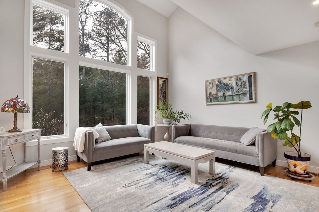 31 Bumps River Road Barnstable, MA 02655 - Photo 6 of 33 Gallery Image 6